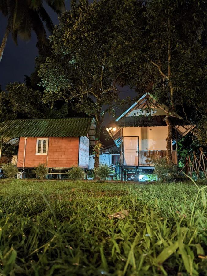 The Wayanad Club Hotel Sultan Bathery Exterior foto